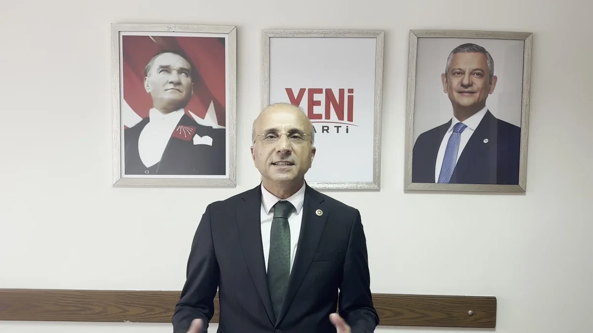 YENİ Partili Genç: “Bu faiz faturasının hesabını kim verecek?”