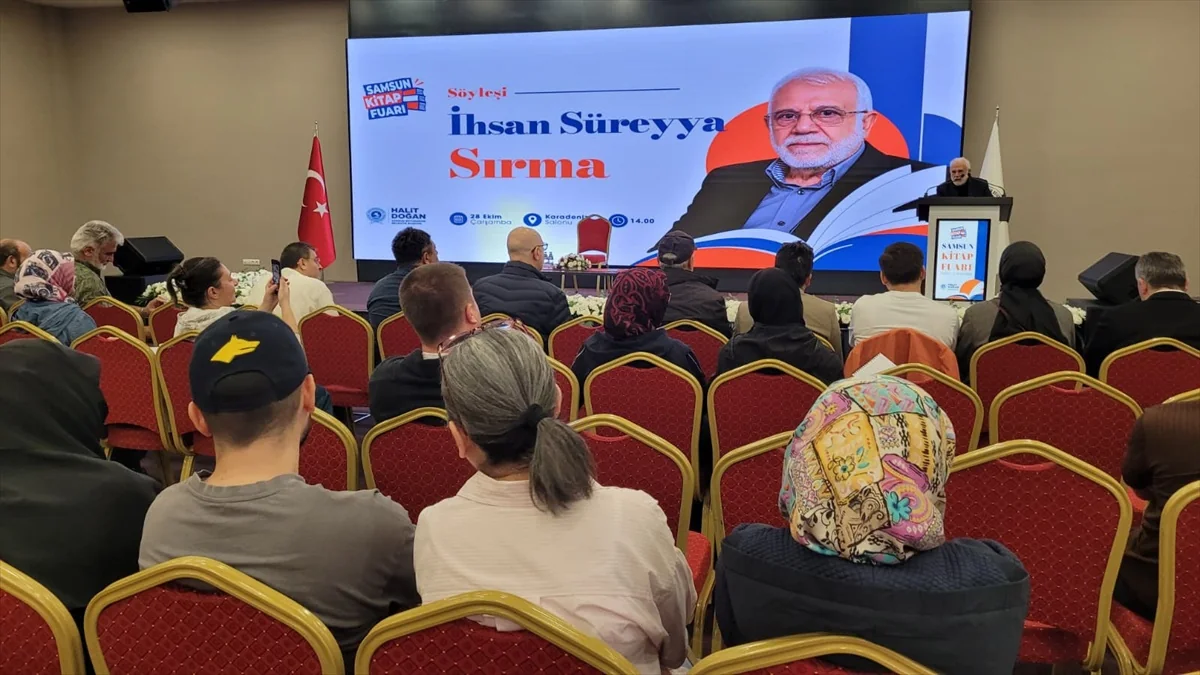 Prof. Dr. İhsan Süreyya Sırma, Samsun Kitap Fuarı'nda Haçlı saldırılarını anlattı
