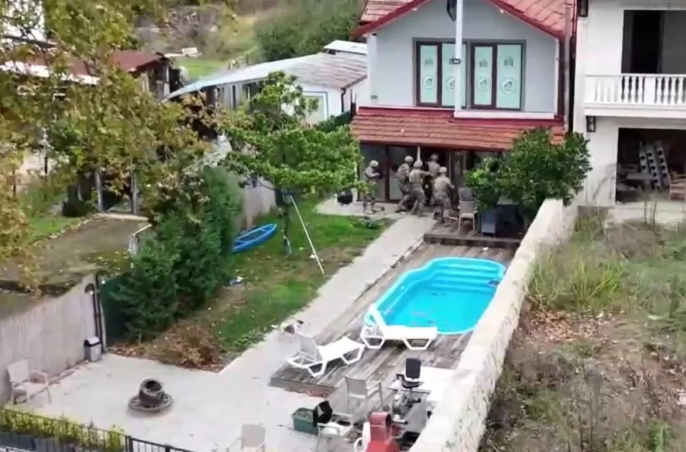 İş adamı zannedip kuryeyi vurdular! Pendikte filmleri aratmayan operasyonla yakalandılar