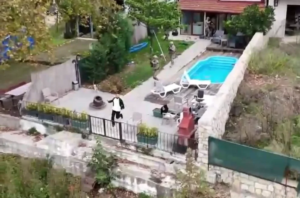 İş adamı zannedip kuryeyi vurdular! Pendik'te filmleri aratmayan operasyonla yakalandılar