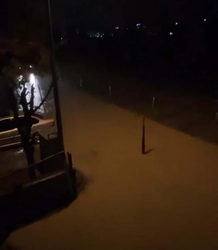 Çanakkale'yi sağanak vurdu: 3 mahalle sular altında — 3. fotoğraf