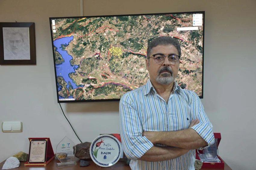 Prof. Dr. Hasan Sözbilir 5 fay hattını işaret etti: ''Yakın gelecekte deprem üretebilir'' — 10. fotoğraf