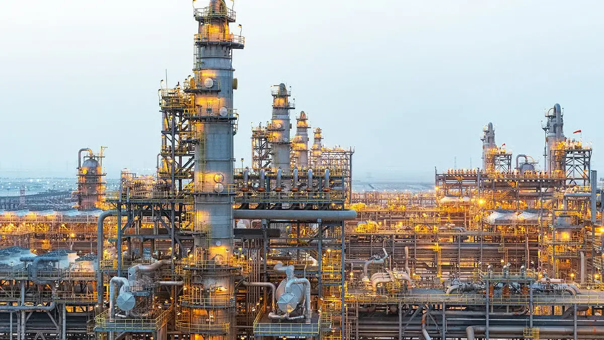 Husiler bu kez Suudi Arabistan ın petrol devi Aramco yu hedef aldı: Riyad da patlama sesleri 1