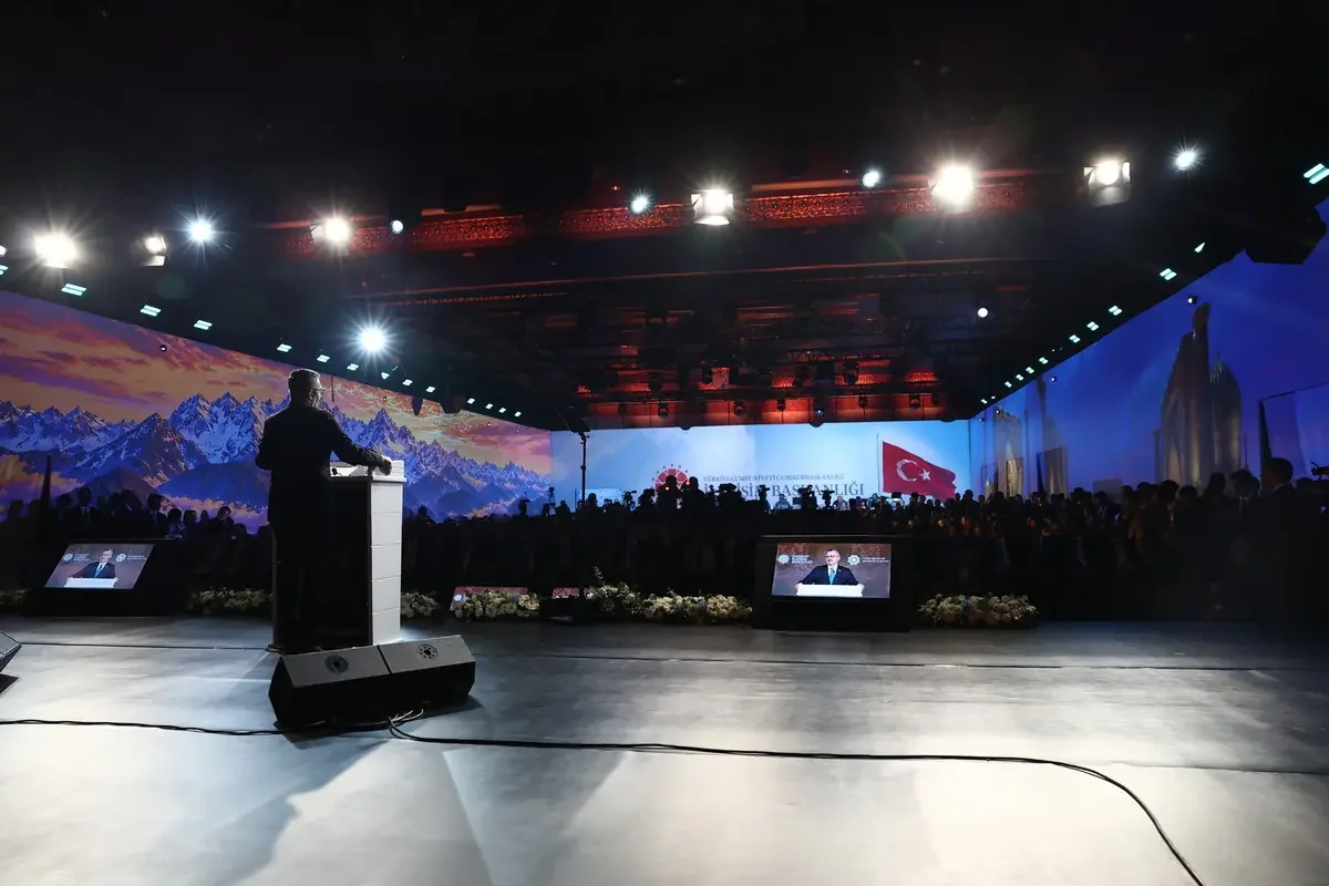 İletişim Başkanı Duran: "Ortak Türk dili modeli çağırısı oldukça önemli" 3