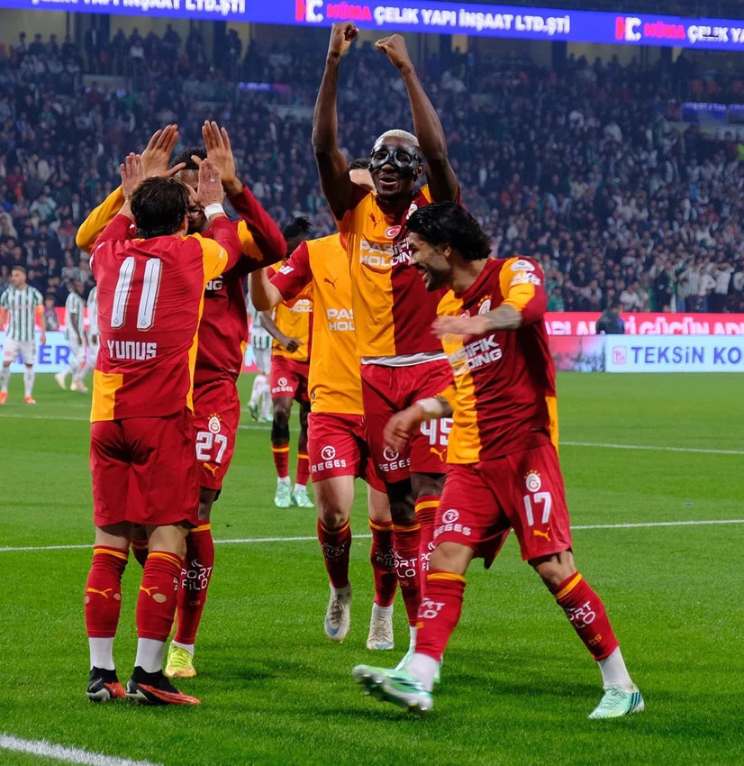 Galatasaray deplasmanda Konyaspor'u farklı yendi! — 14. fotoğraf