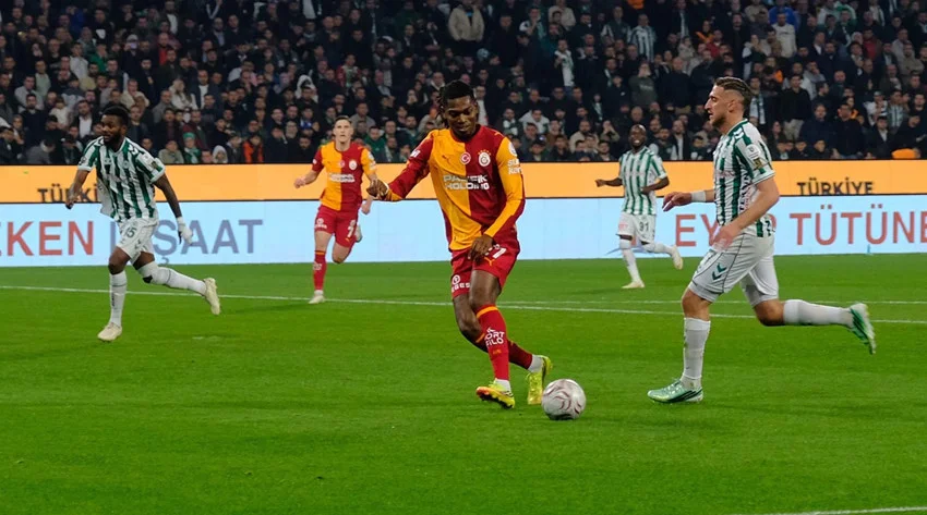 Galatasaray deplasmanda Konyaspor'u farklı yendi! — 17. fotoğraf