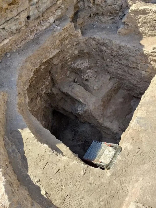 Yer: Afyonkarahisar... Toprağın altından 2 bin yıllık kaplıca çıktı — 4. fotoğraf